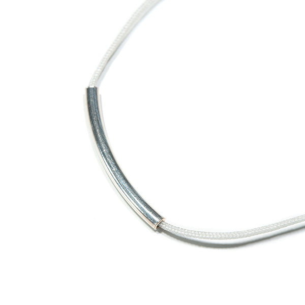 Bracelet artisanal "Le fil de la paix"
