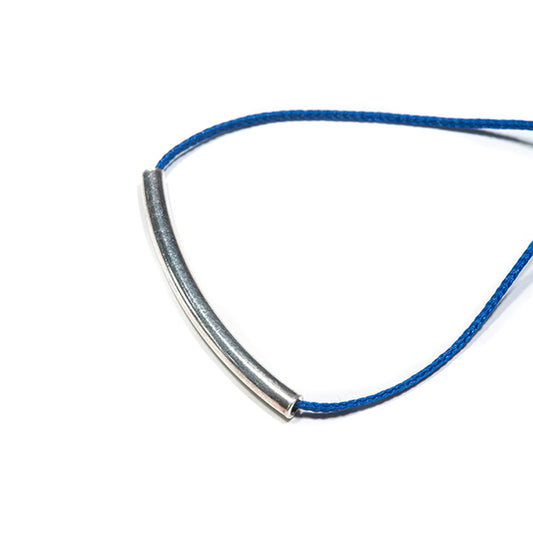 Bracelet artisanal "Le fil de la confiance"