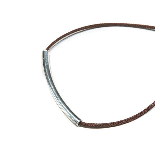 Bracelet artisanal "Le fil de la puissance"